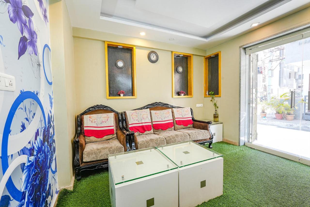 Fabexpress Amazing Inn - Nr Forum Mall 벵갈루루 외부 사진